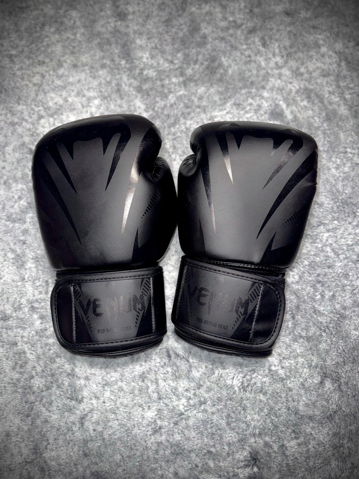 Gants Venum Challenger